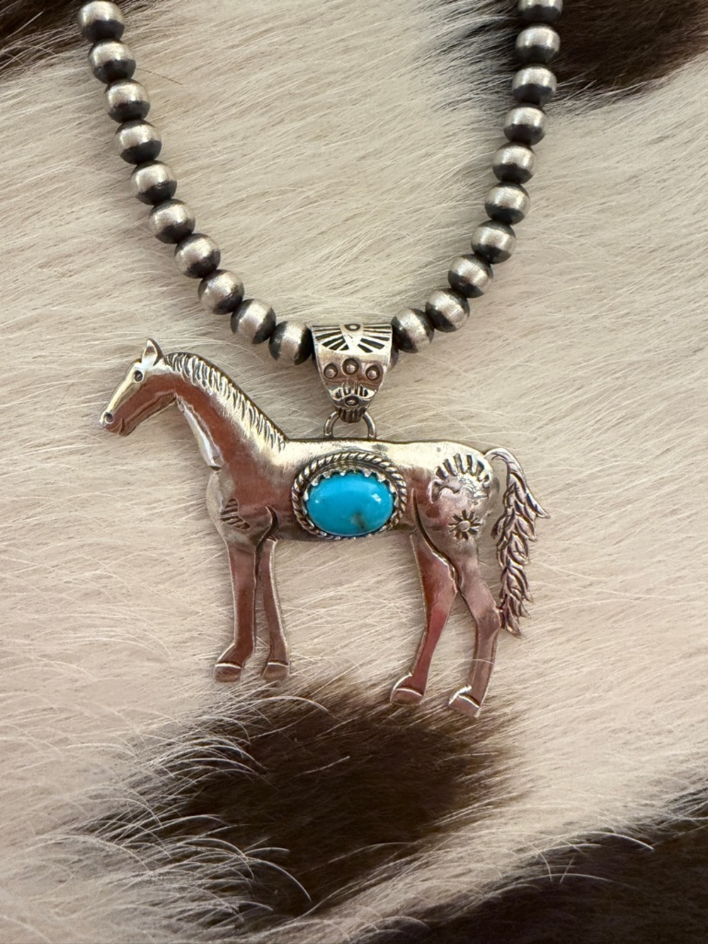 ❤️ Kingman Turquoise Sterling Hand Stamped Statement Horse Unisex Pendant - Picture 7 of 12